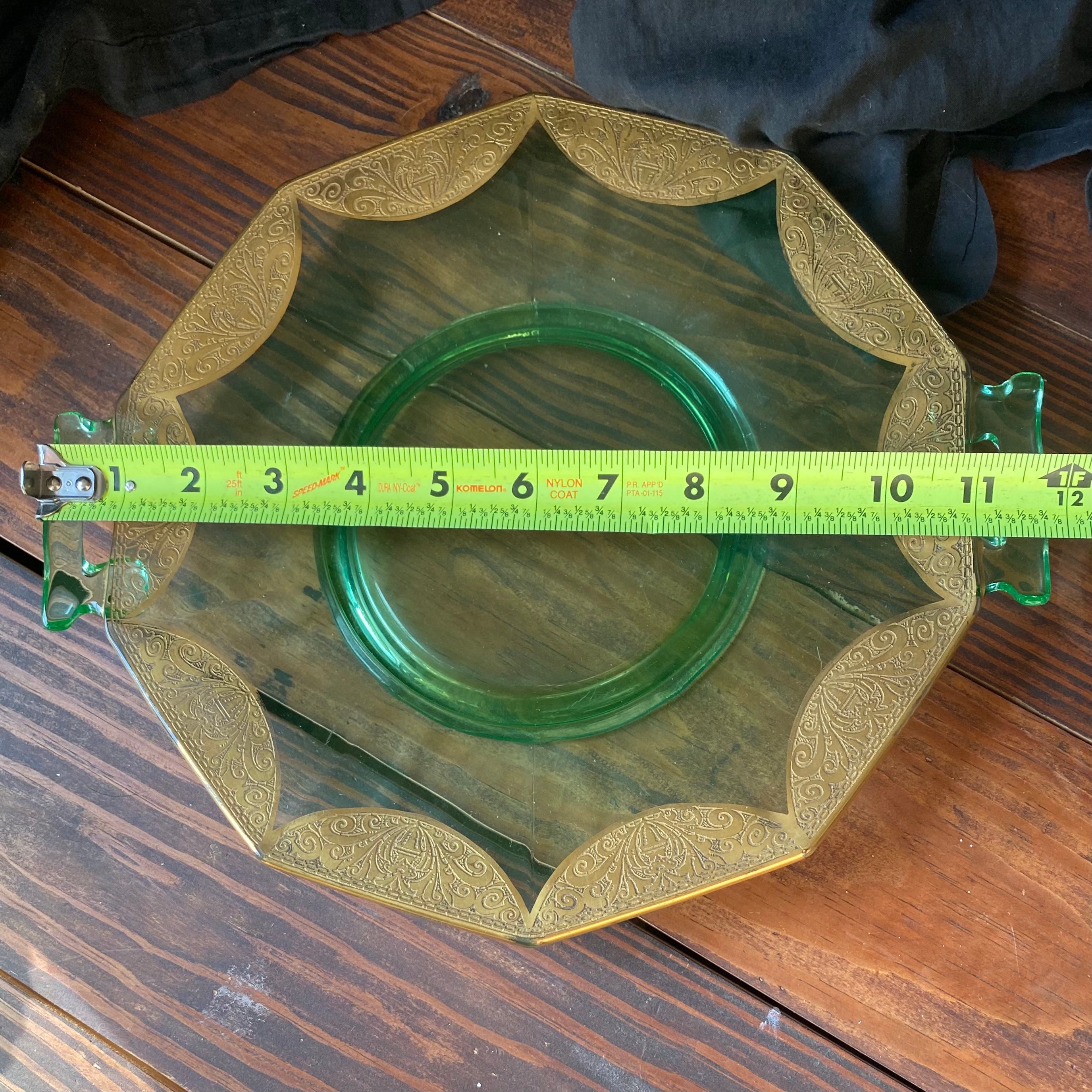 Cambridge Etched Uranium Glass Serving Bowl and Platter con Etsy