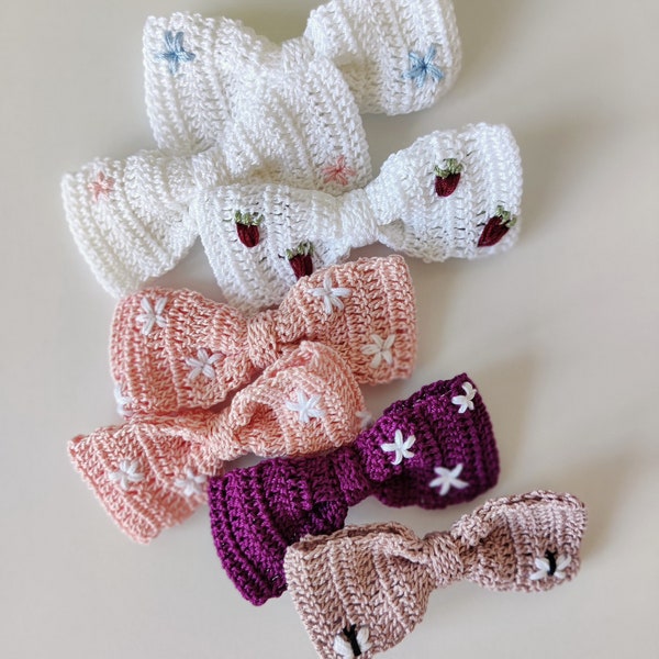 Embroidered Hair Bows • Handmade Crochet Hair Bow • Hair Clip • Girls Hair Accessory • Pigtail Hair Bow • Bows for Girls