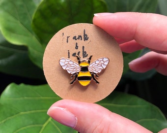 bee needle minder | bumblebee botany needle minder | yellow bee magnetic needle minder | needle nanny | cottagecore needle craft accessories