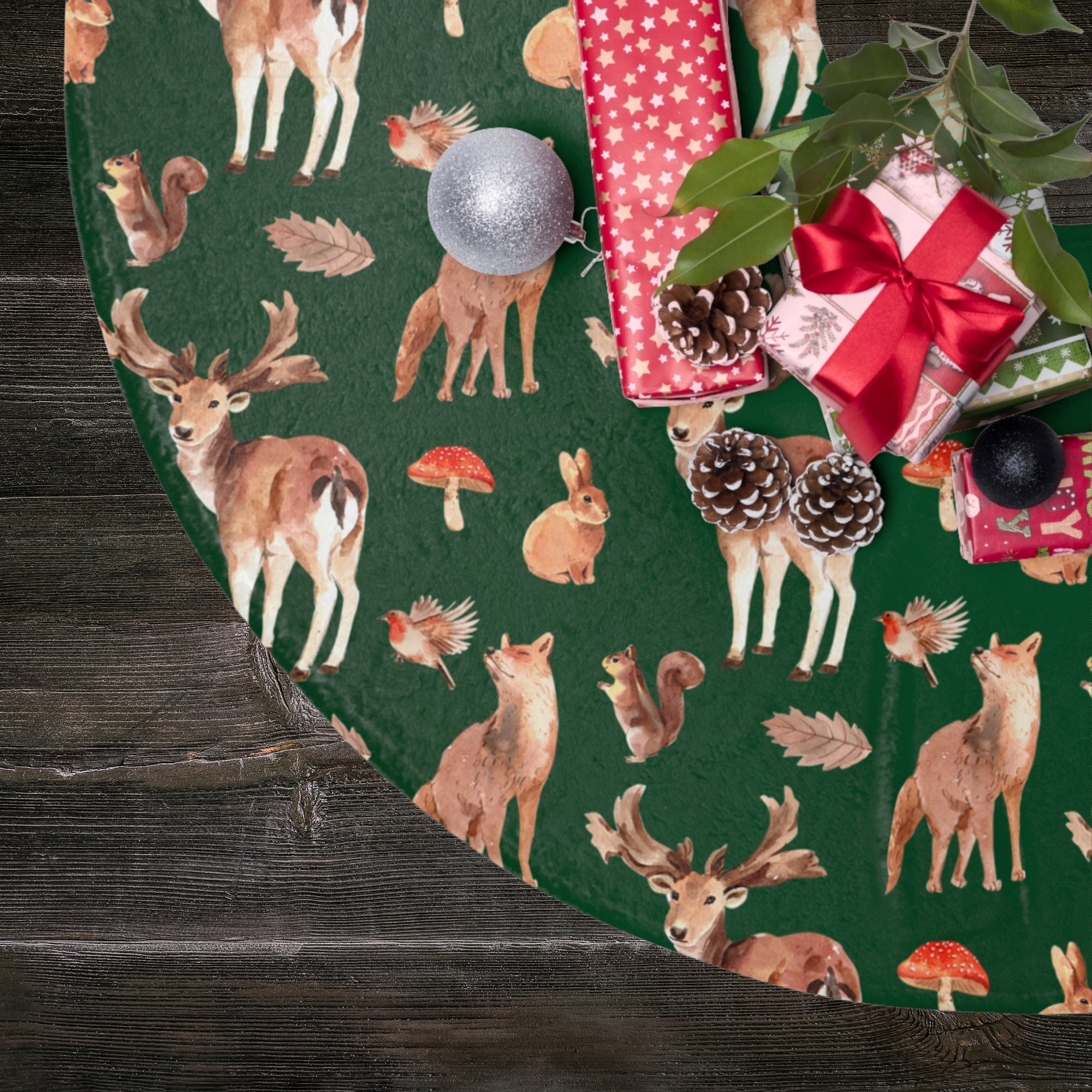 Woodland Bear Quilted Tree Skirt GFTOYC2025
