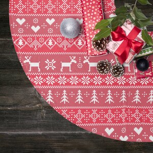 Red Tree Skirt with Pixelated Christmas Print - Polyester Fleece Christmas Tree Skirt - Christmas Decor - Xmas Tree Skirt - Tree Skirts
