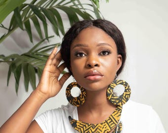 USOA Afrikaanse batik sieradenset | Oorringen, ketting en armband | Handgemaakt in Nigeria
