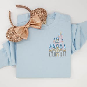 Disney Castle embroidered Tshirt, Cinderella Castle embroidered sweatshirt, Disney Princess Shirt, Disney World t-shirt, Disney Tanktop