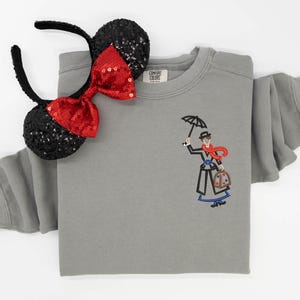 Mary Poppins Embroidered Crewneck Crew, Disney embroidered sweatshirt, Disney Mary Poppins sweatshirt, Women&#39;s Disney Crewneck Crew