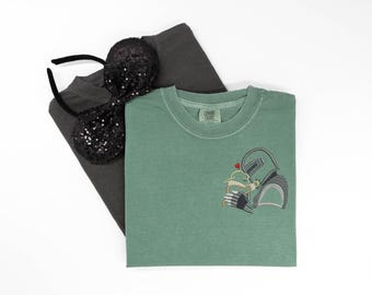Star Wars Mando & Baby Embroidered T-Shirt - Comfort Colors