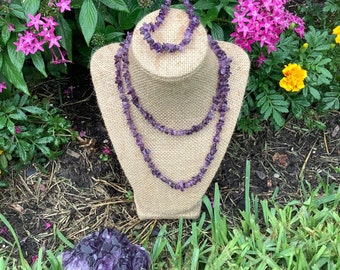 Amethyst gemstone healing necklace and bracelet set