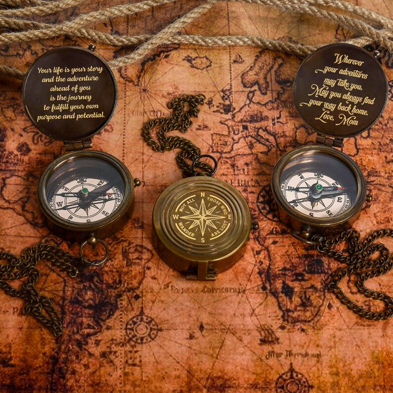 Personalized Religious Compass: Catholic Baptism, First Communion ...