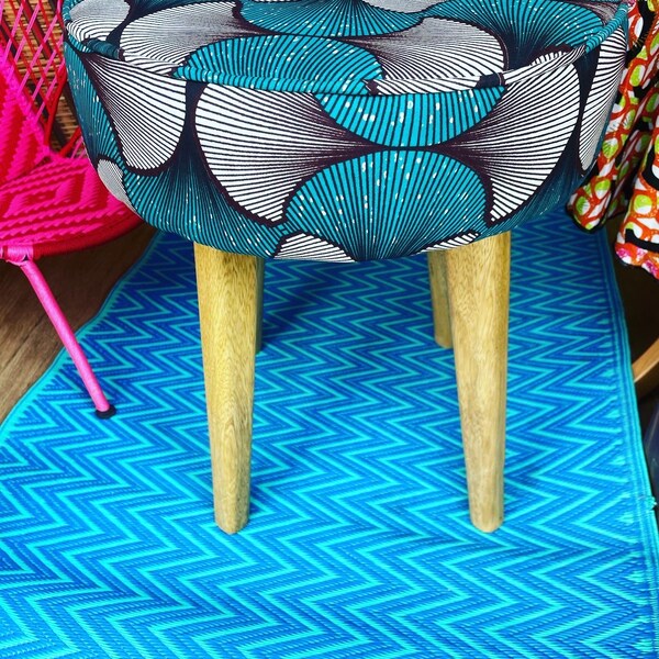 Tabouret tabouret en bois et tissu Wax fabriqué en Afrique - Tabouret Wax