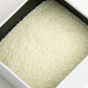 Banane Creme || Ultrafeiner Polyester Glitzer, opak, lösungsmittelbeständig