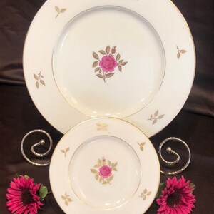 Lenox Rhodora Vintage Dinner Ware, 8 Dinner, 8 Bread, and 8 dinner and bread combo.