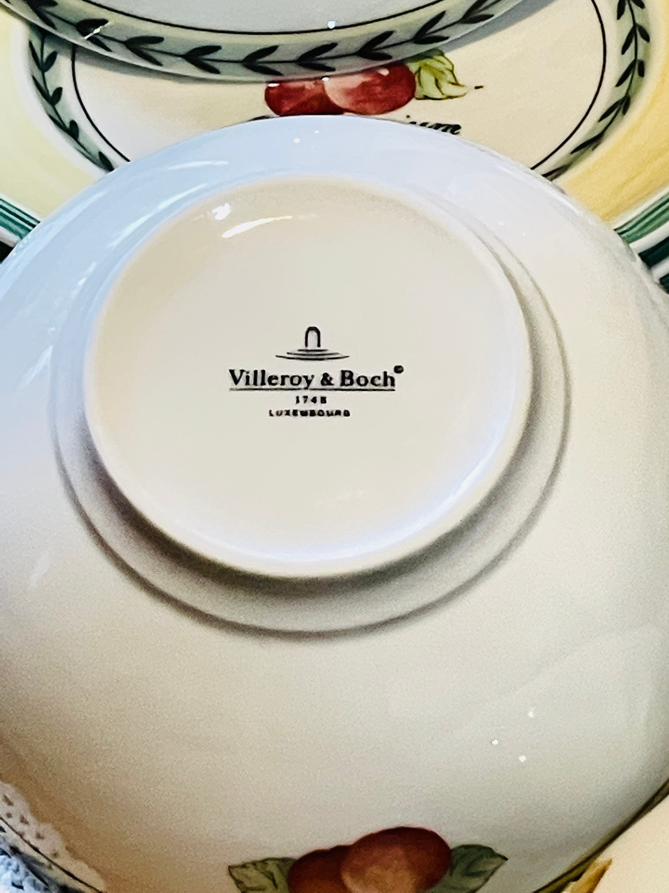 Villeroy and Boch, French Garden,fleurence, Fruit Pattern Rim