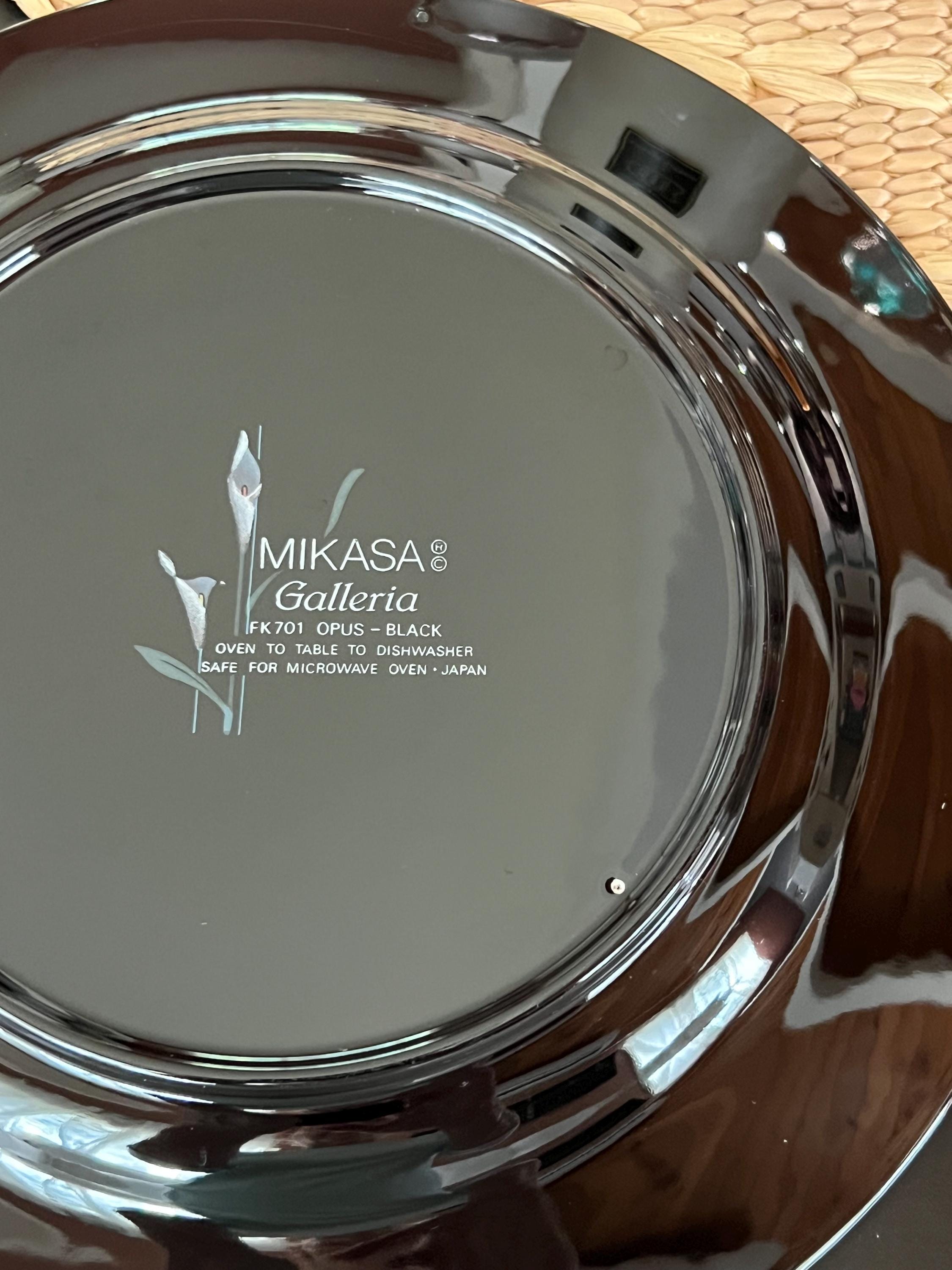 Mikasa, Galleria, Opus Black, White Calla Lily's, Vintage Oven