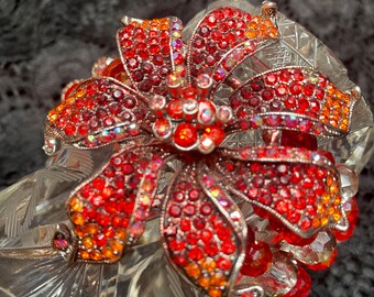 Gorgeous Vintage Genuine Crystal Poinsettia Large Statement Piece Beaded Christmas Holidays Bracelet