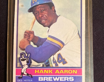 1976 Topps 550 Hank Aaron Milwaukee Brewers Baseball Card