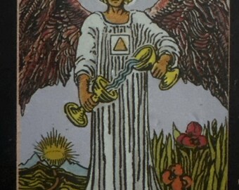 Lectura del Tarot del Amor con 2 Preguntas