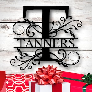 Personalized Family Name Metal Sign, Housewarming Gift, Metal Monogram Sign, Door Hanger, Last Name Sign, Metal Wall Art, Wedding Gift