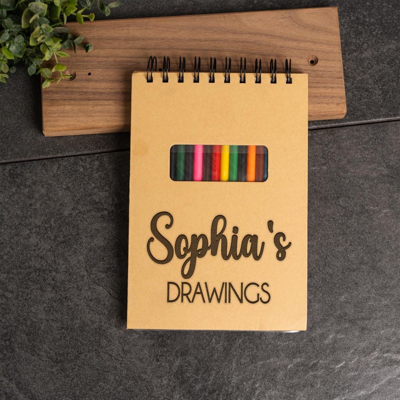 Custom Drawing Sketchbook with 12 Coloring Pencils, Personalize Sketchpad for Girls, Gift for Young Artist, Birthday Gift for Girls Art Gift zdjęcie 4