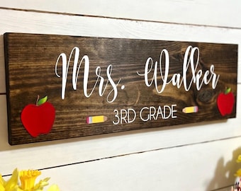 Teacher Name Sign, Custom Name Sign, Teacher Gift, Last Name Sign, Personalized Wood Sign, Classroom Sign, Classroom Decor,Wood Teacher Sign