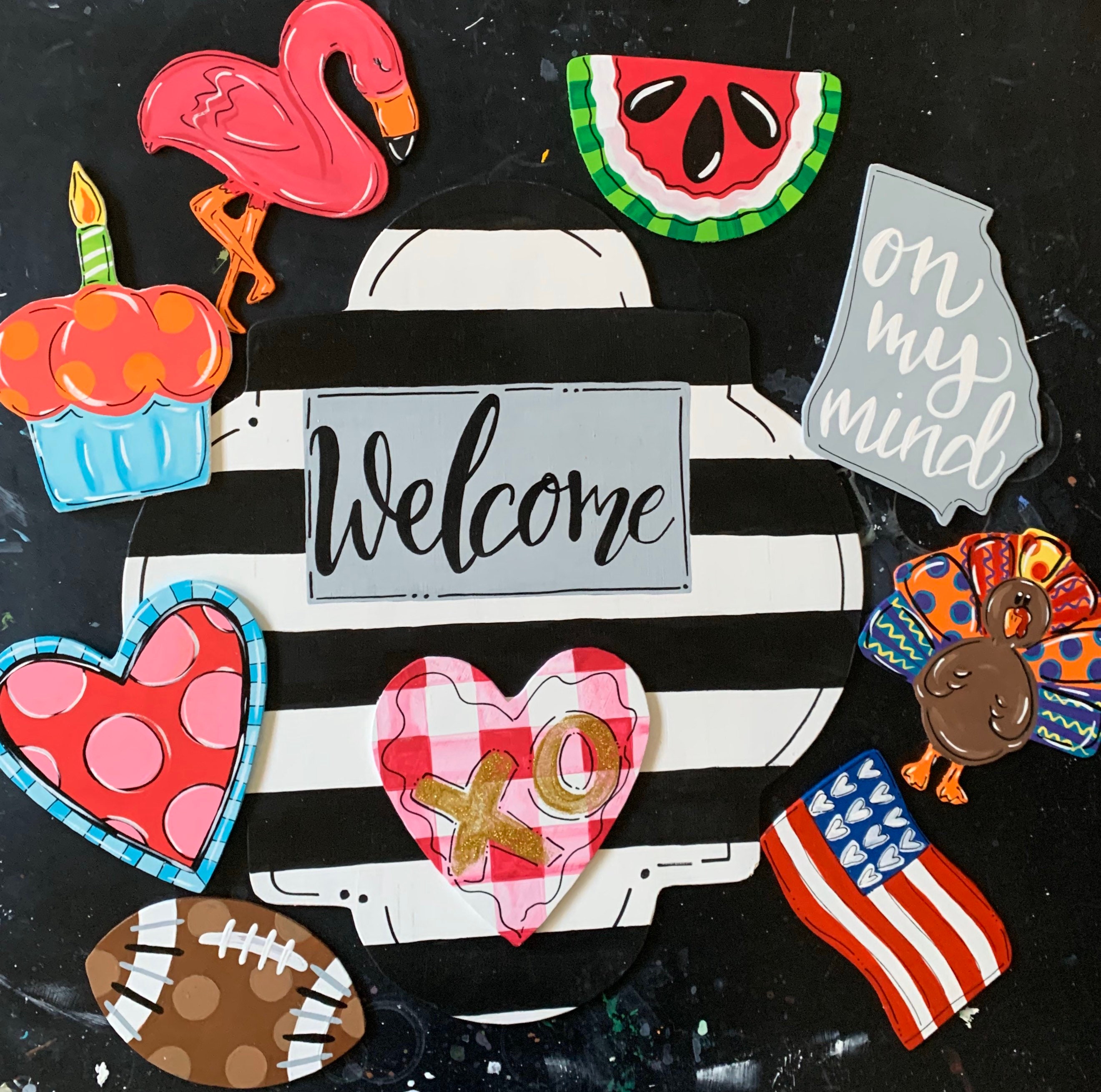 Interchangeable door hanger attachment with coordinating bow Etsy