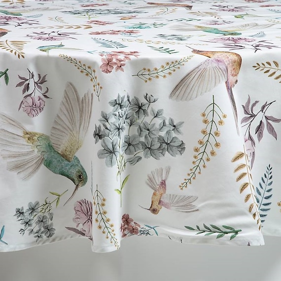 small round tablecloth white