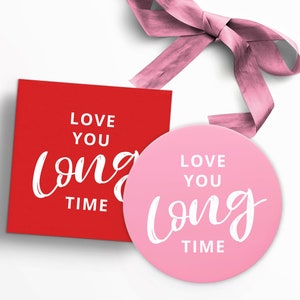 Ik hou van je lange tijd 2x2" roze/rode vierkant- en cirkeltags | Afdrukbaar | Direct downloaden
