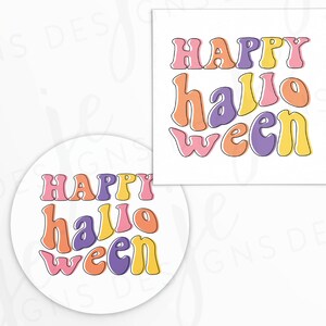 Puede incluir: Dos fondos blancos presentan las palabras "Happy Halloween" en una fuente retro. El texto es en rosa, naranja, morado y amarillo con contornos negros. Uno es cuadrado, el otro es redondo.