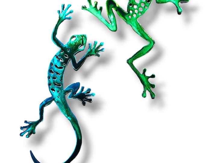 Green Toned Metal Frog and Lizard Pair Hand Painted Wall Hangings