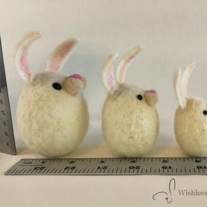 Wobbling Egg Heads Bunnies image 2