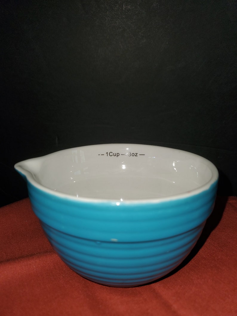 Set of 3 Stackable Measuring Bowls. Etsy