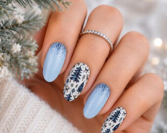 Winter Nail Wraps for Christmas - Winter Tree-mendous