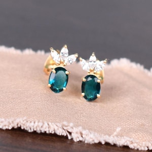 Unique Green Teal Sapphire Stud Earring, Unique Pineapple design Studs 14k yellow gold earring Bridal jewelry, Wife & Daughter birthday gift