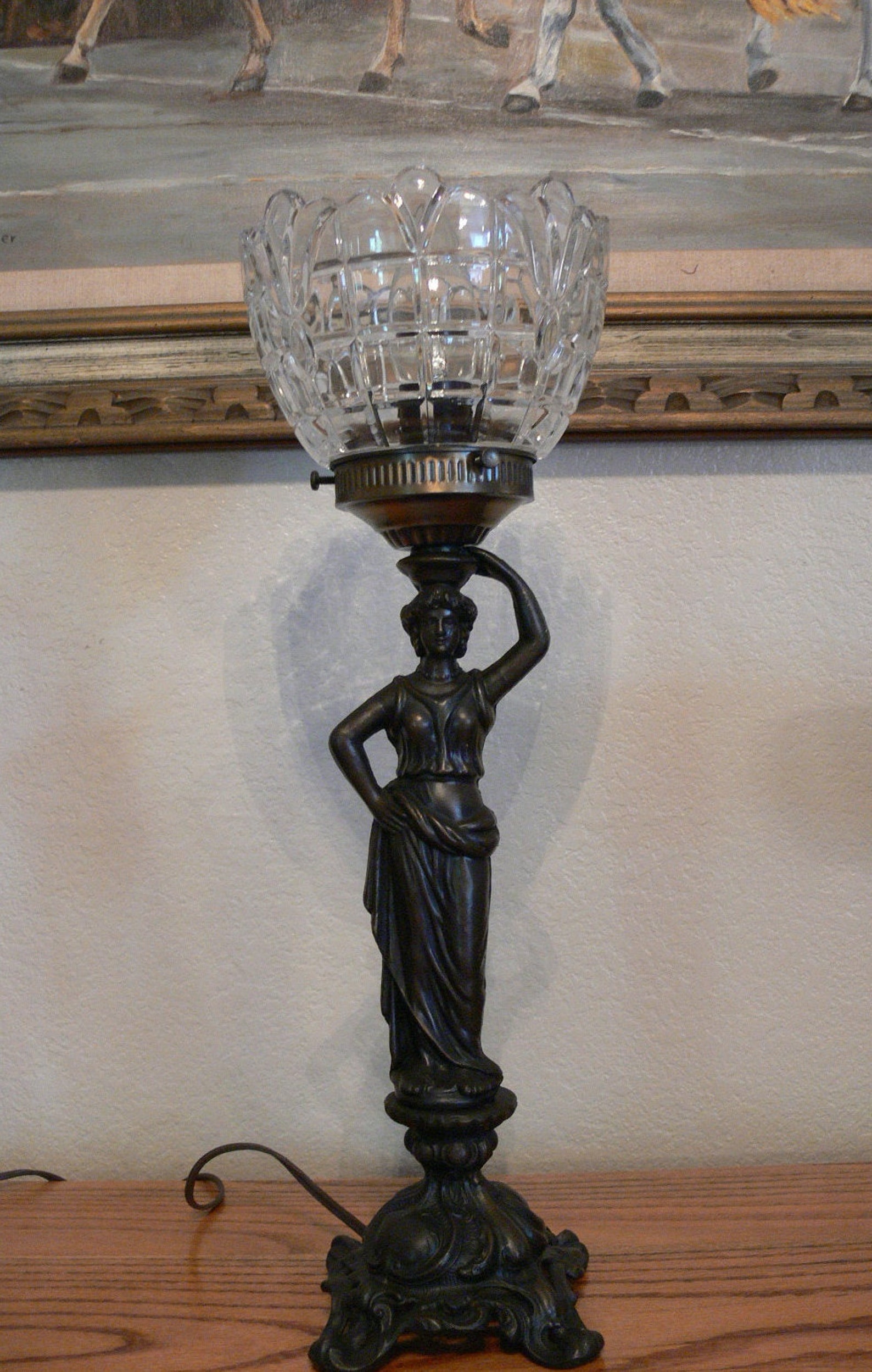 Vintage GWTW Banquet Lady lamp with Clear Glass Top Globe Etsy