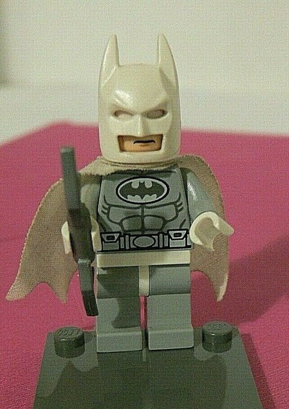 LEGO Minifigures Gray or White Batman Characters Batman Toy - Etsy Finland