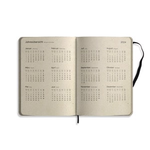 Nachhaltiger A5 Kalender/Terminkalender/Wochenplaner/Taschenkalender/Organizer/Jahresplanner Samaya 2024 Farbe: Poppy White DE/EN Bild 4