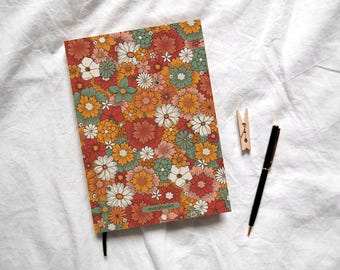 matabooks – Cuaderno/Libreta de bocetos/Diario/Bullet Journal/Libro de escritura A5 sostenible hecho de papel de hierba – Jana Color: Rojo flor