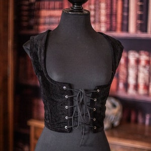Schwarzes Samt-Korsett-Mieder, Gothik-Korsett-Weste, Gothik-Korsett-Weste, schwarzes Academia-Zirkus-Piratenkostüm, schwarzes Korsett im Cottagecore-Stil