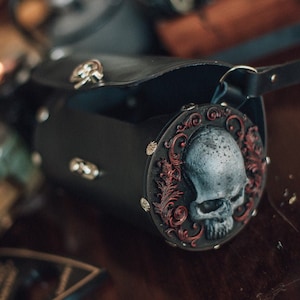 Skull Leather and resin Bag in black gothic steampunk style crossbody barrel bag Shoulder circle purse image 3