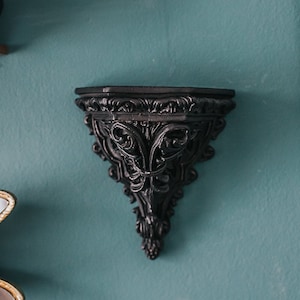 Vintage Schwarz Viktorianische Konsole für Wanddekoration Regal Kerzenhalter Steampunk Buchstütze Gold Kunstharz Vintage Halloween Dekoration