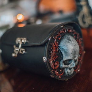 Skull Leather and resin Bag in black gothic steampunk style crossbody barrel bag Shoulder circle purse