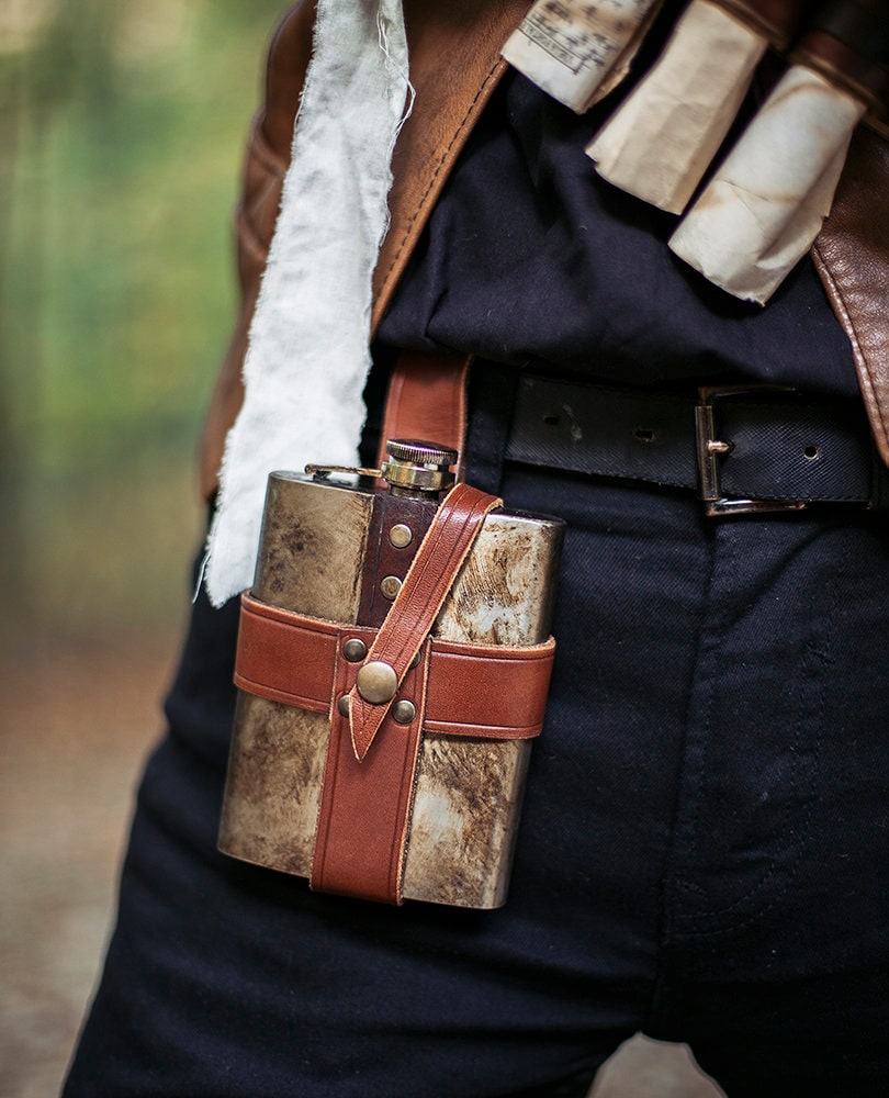 Flask Case holder leather bag for the belt gift potion  Wedding Gift , Groomsmen steampunk
