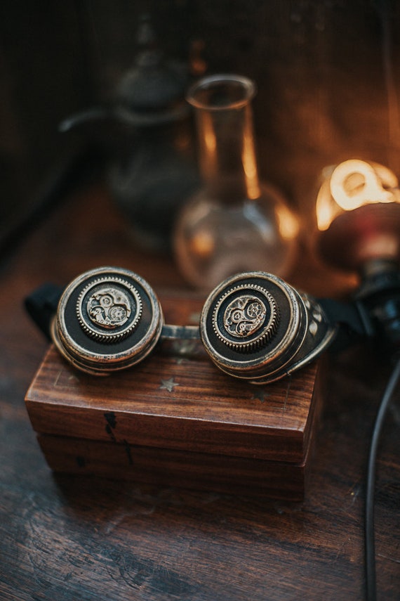 Steampunk goggles aviator glasses vintage goggles, victorian goggles, aviator goggles, steampunk glasses, mad max goggles, cosplay goggles