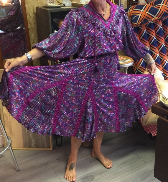 Beautiful Diane Freis 80s Dress. Boho Chic