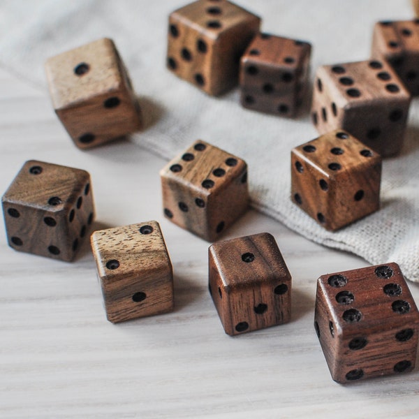 Walnut Dice // 16mm (5/8") and 20mm (3/4") // Handmade Unique Dice // Black and Common Walnut Dice