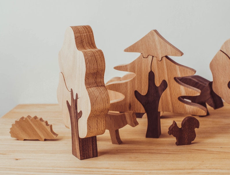 Set of Wooden Trees // Figures to Play // Natural Wood Toy // Forest Tree Puzzles image 4