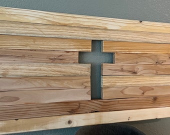 Christian Cross  in pallet board wood