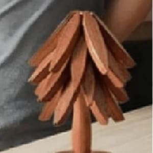 Tree Trivet for hot pots or pans to the counter or table