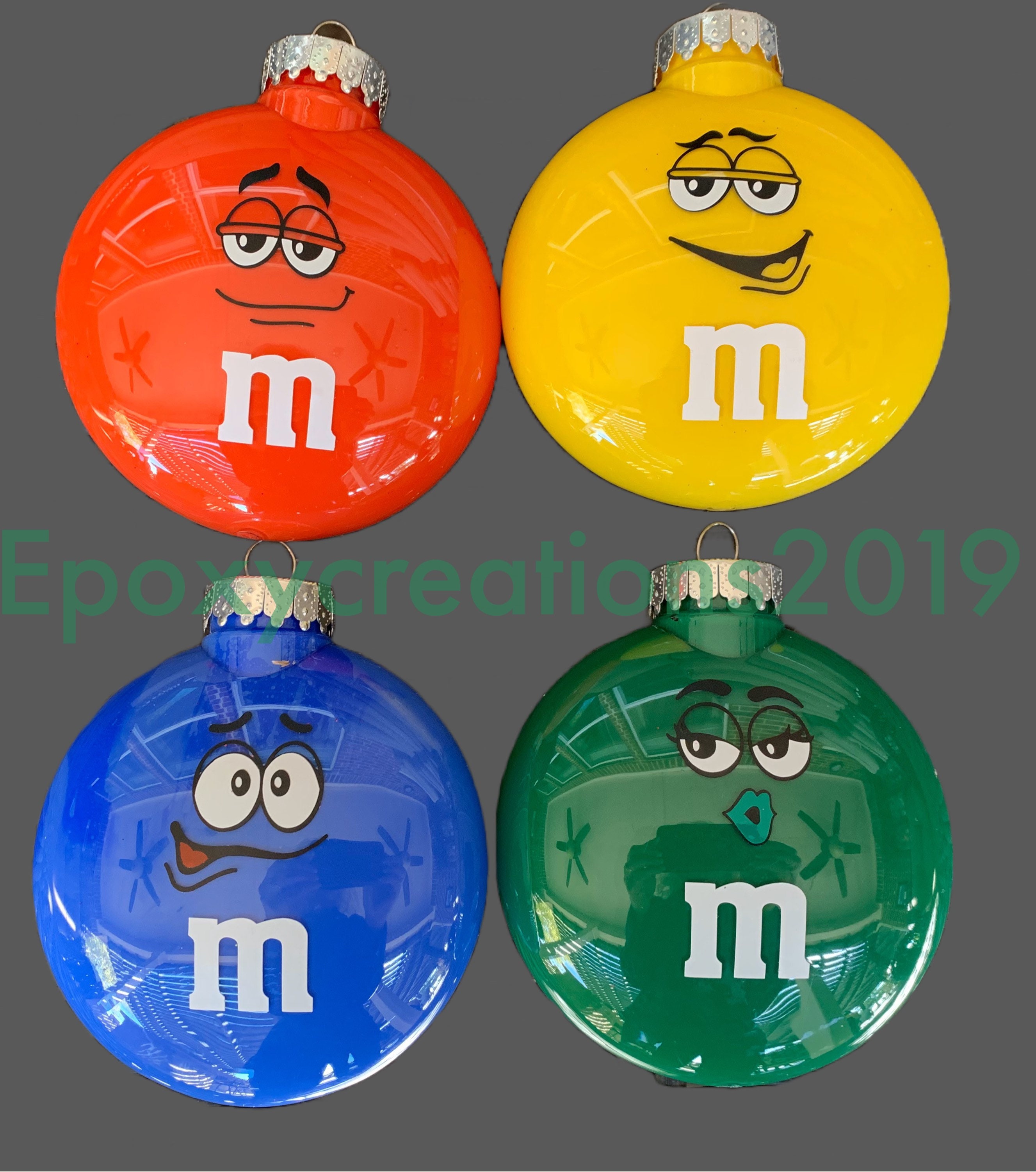 M&M ORNAMENTS WITH SVG FILE