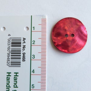 Knöpfe von JIM KNOPF, Agoya Perlmutt, Durchmesser 2,5 cm 40 in 7 Farben, wunderschön glänzend 1 Stück Pink-Rosa