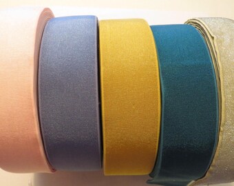 Tolle Gummibänder von Union Knopf, 40mm breit, weiche Rückseite, in 5 Farben ; creme-camel mit Glitzer 100cm lang,