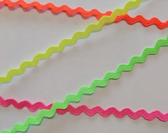 NEON- Zackenlitze in 4 Farben -8-9mm breit , 100cm